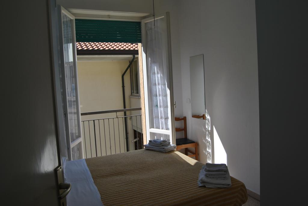 Le Aromatiche B&B Viserbella di Rimini Екстер'єр фото