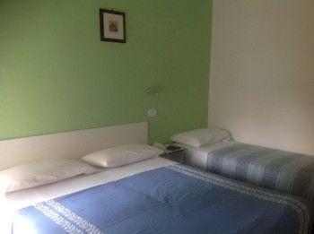 Le Aromatiche B&B Viserbella di Rimini Екстер'єр фото